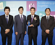 マイクロソフト アワード2013 授賞式記念写真1